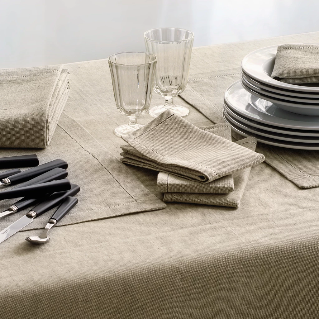 Tischdecke Busatti 140 x 140 cm Beige
