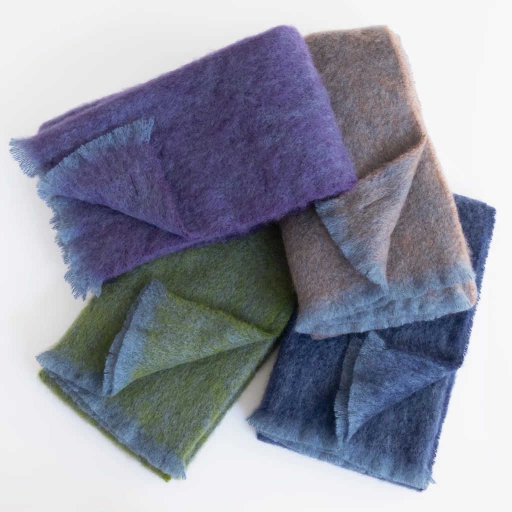 Cushendale: Mohair-Plaid aus Irland Aubergine