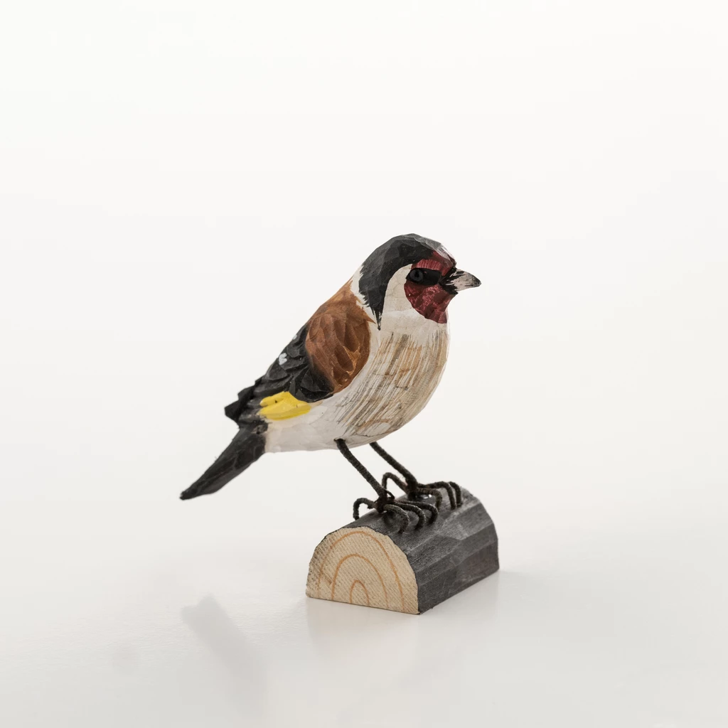 Handgeschnitzter Dekovogel Stieglitz