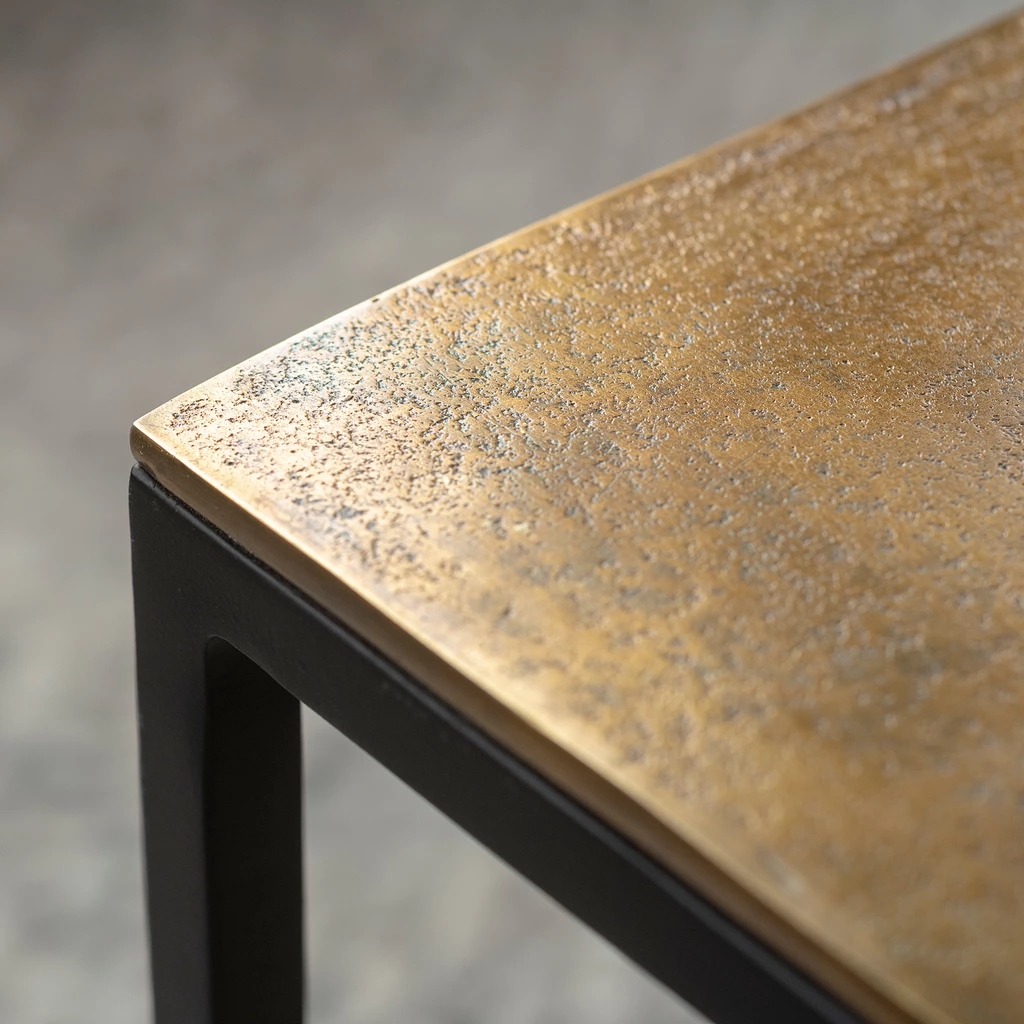 Couchtisch Madras 140 x 58 cm Bronzegold