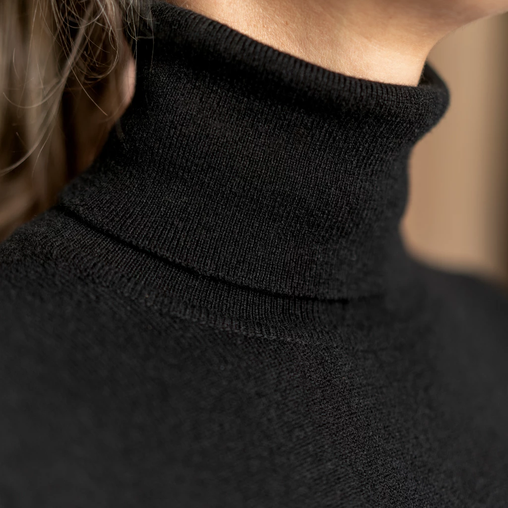 William Lockie X Torquato Rollkragen Kaschmir Black L