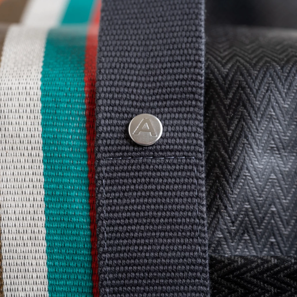 Reisetasche Chevron von Artiga Schwarz
