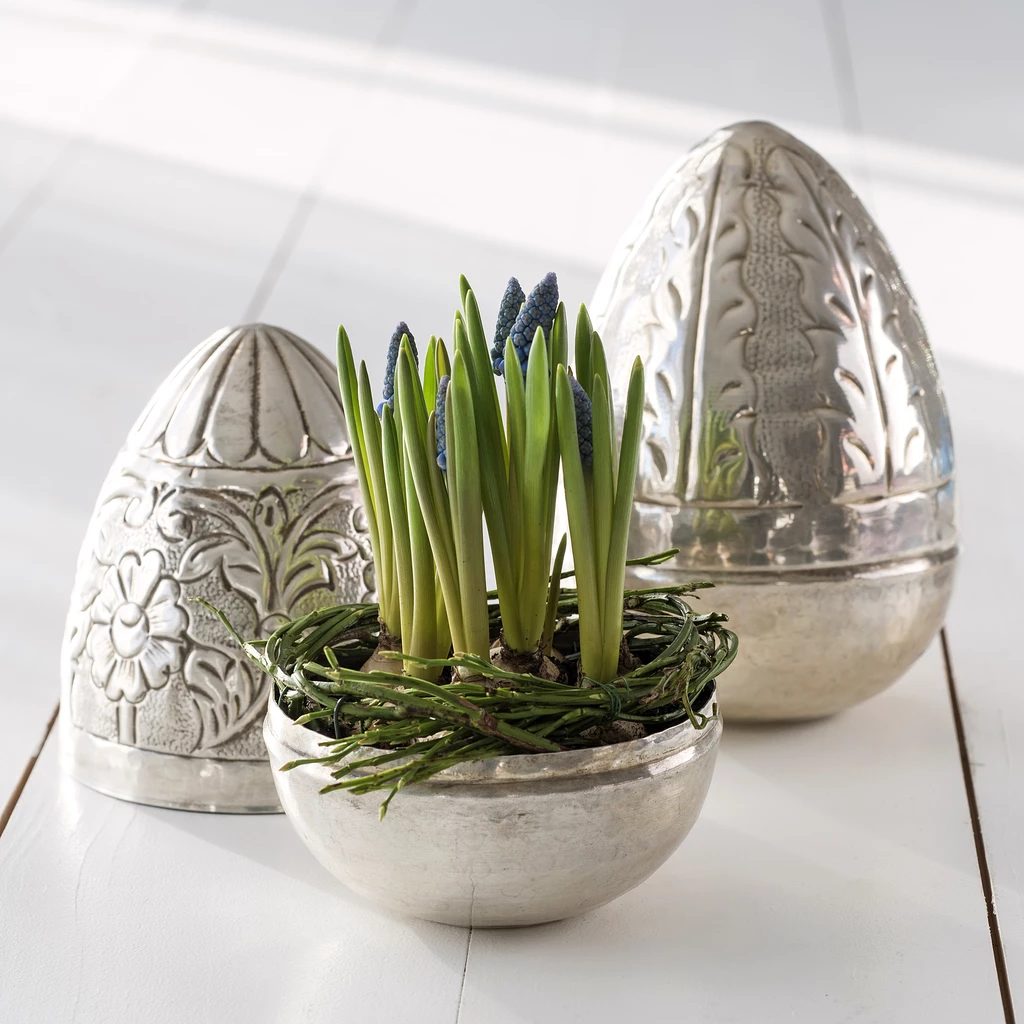 Versilberte Ostereier Set mit 2 großen Eiern