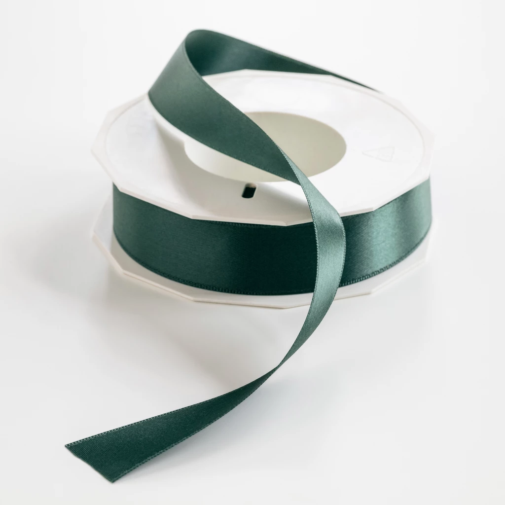 Geschenkband aus Seidensatin Dunkelgrün