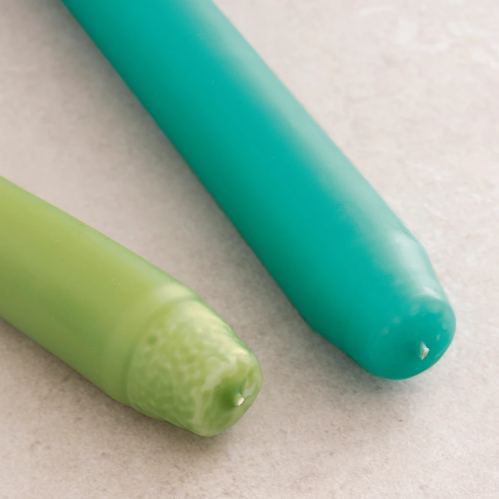 Ester & Erik zylindrische Kerzen Apple Green 4er-Set