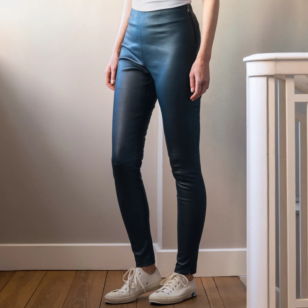 Depeche Lederhose Stretchleder Schwarz Gr. 38