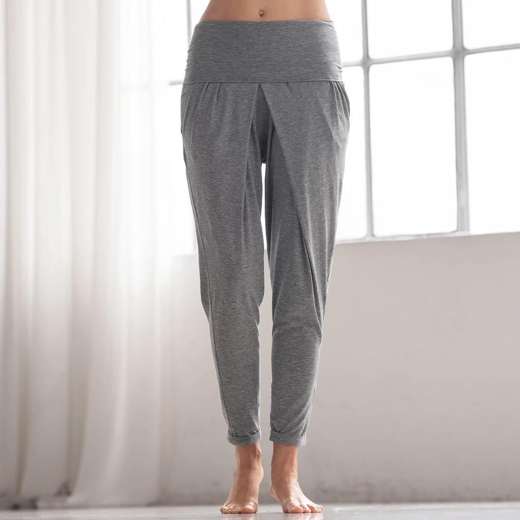 Sunday in Bed X Torquato Pyjamahose Mila lang Grau meliert M