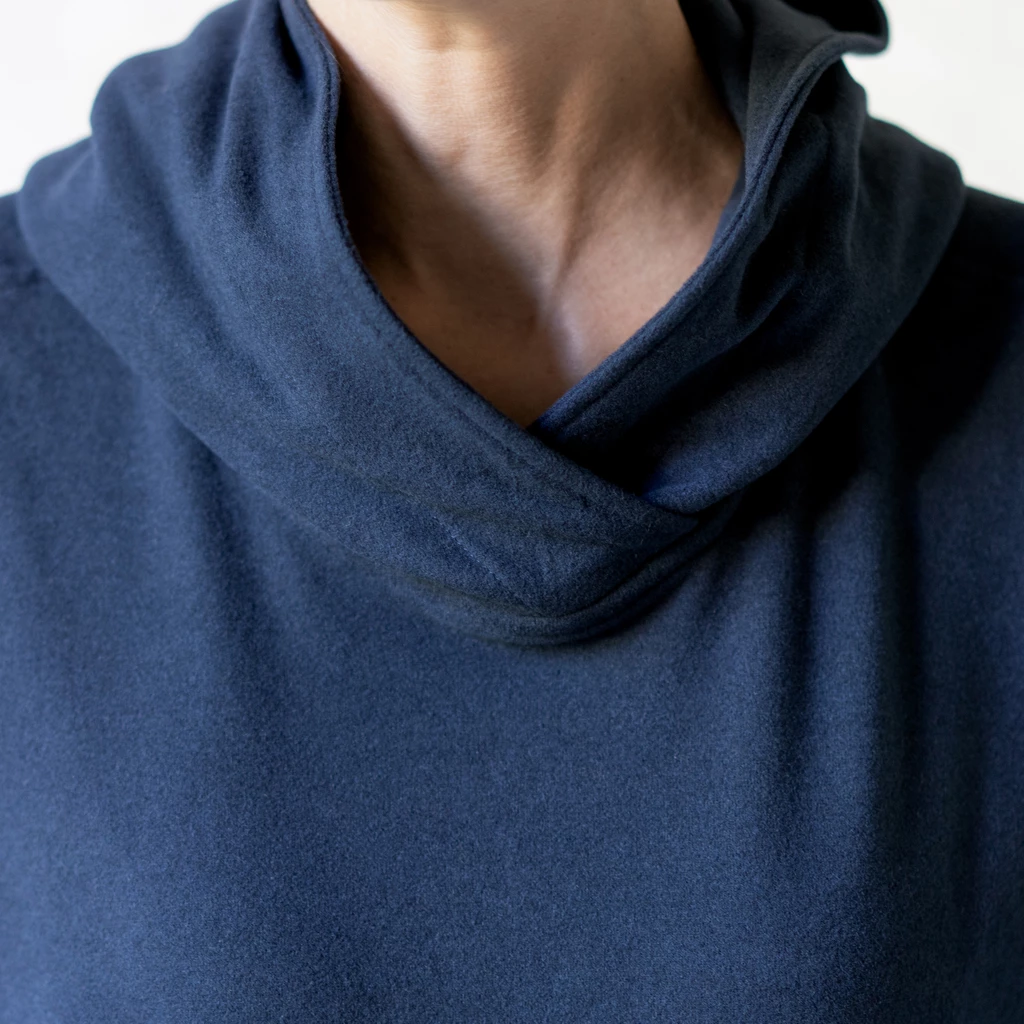 Sunday in Bed X Torquato Poncho Hilda Midnight S