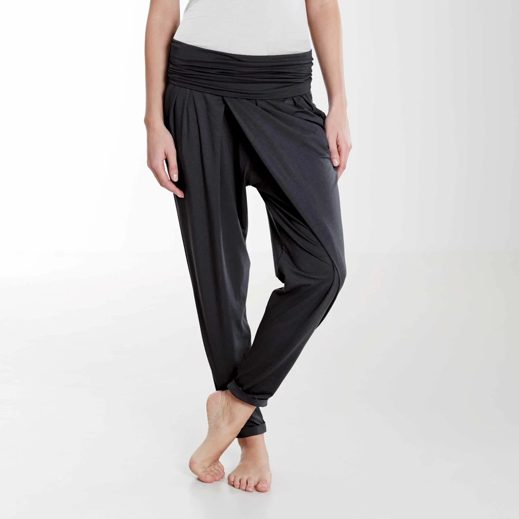 Sunday in Bed X Torquato Pyjamahose Mila lang Black M