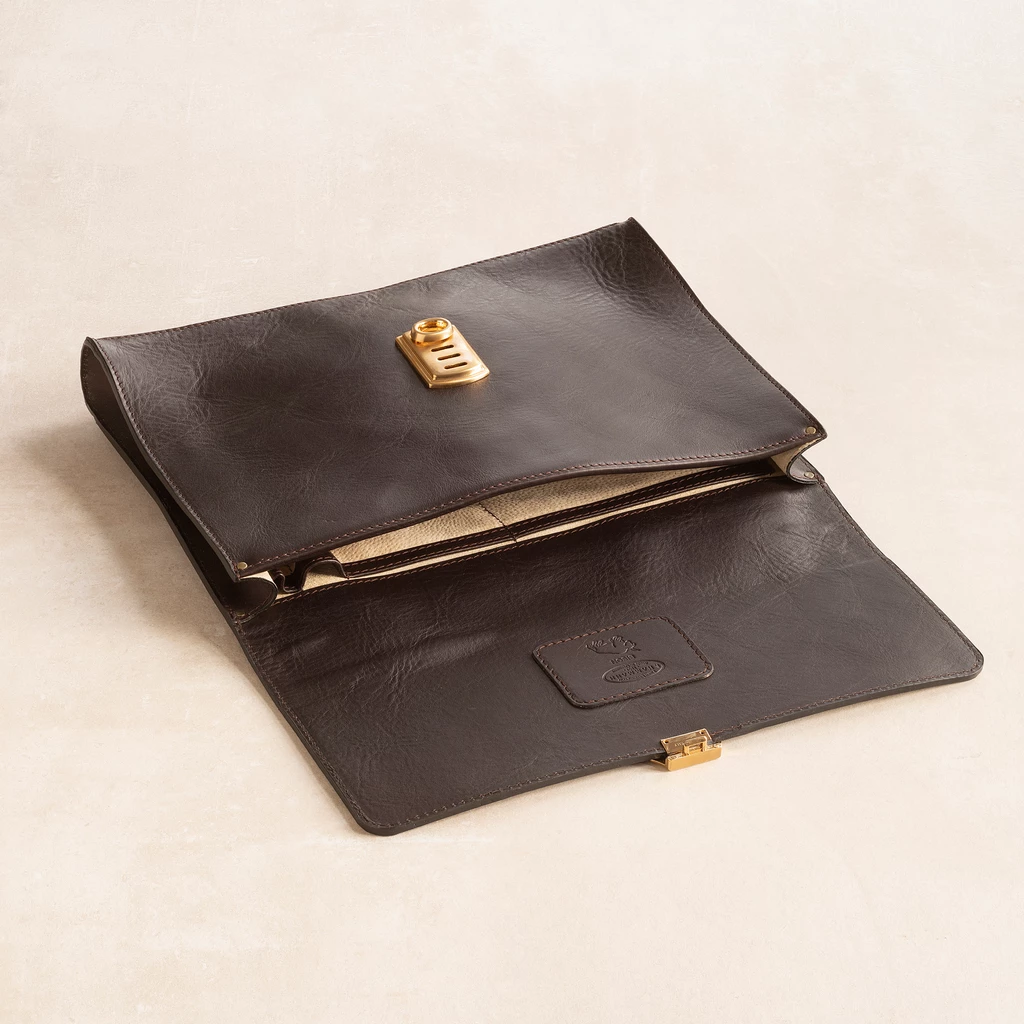 Hammann Underarm Document Case aus Stierleder Dunkelbraun
