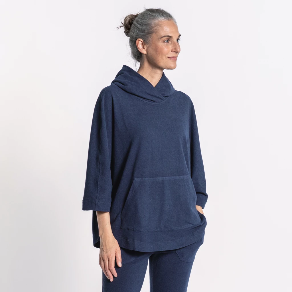 Sunday in Bed X Torquato Poncho Hilda Midnight S